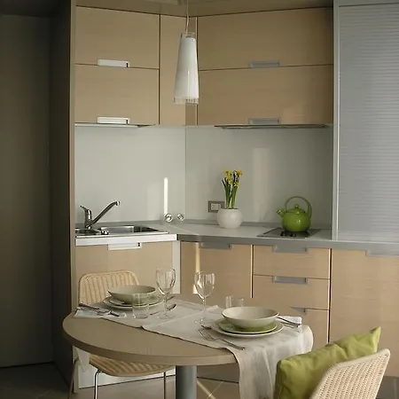 Hotel apartamentowy Regina Dei Prati 4*